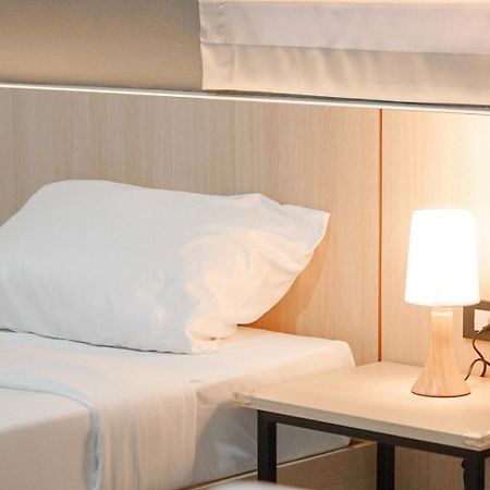 Boonsiri Boutique Hotel Sisaket Esterno foto