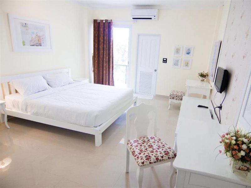 Boonsiri Boutique Hotel Sisaket Esterno foto
