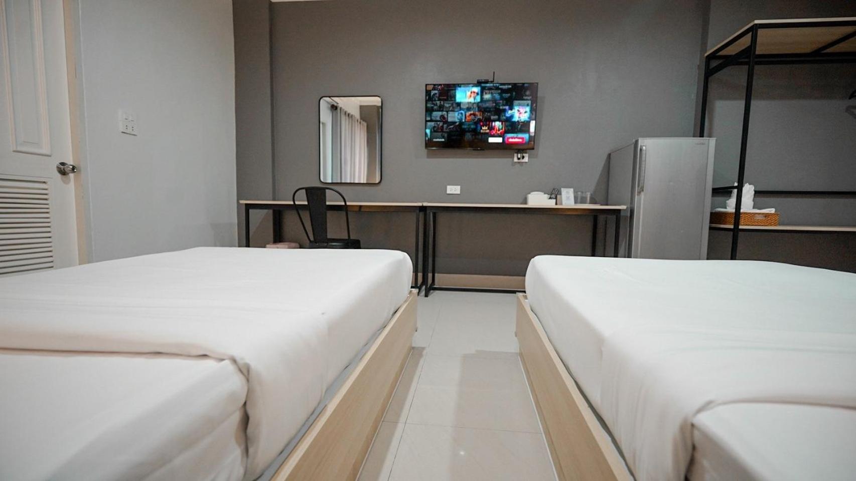 Boonsiri Boutique Hotel Sisaket Esterno foto
