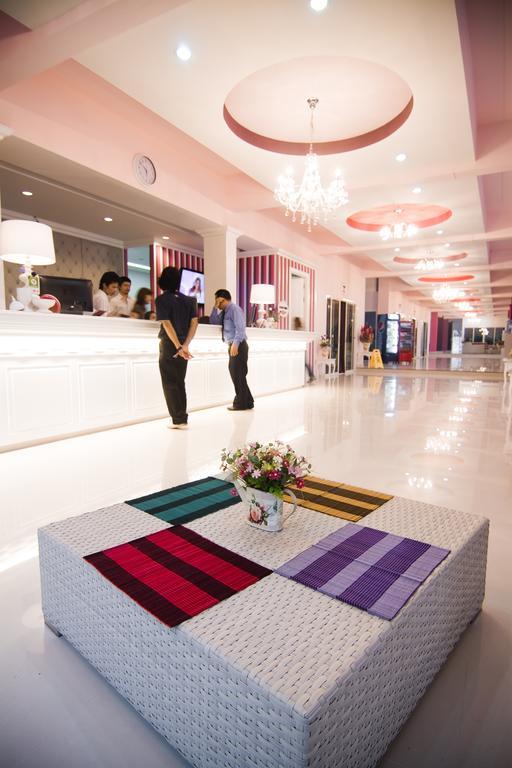 Boonsiri Boutique Hotel Sisaket Esterno foto