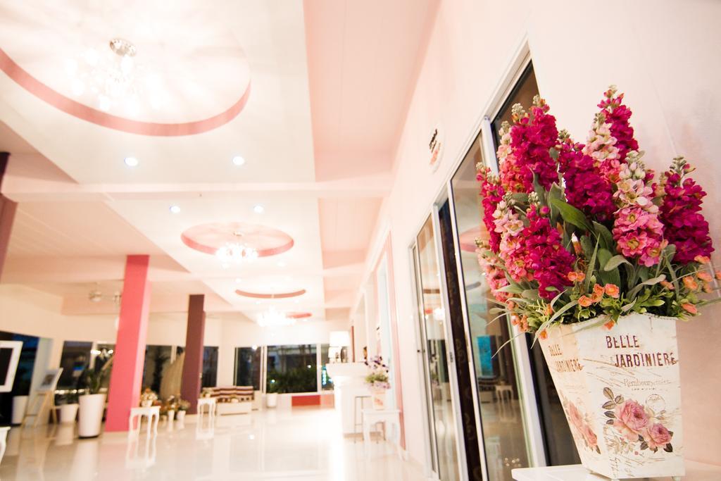 Boonsiri Boutique Hotel Sisaket Esterno foto
