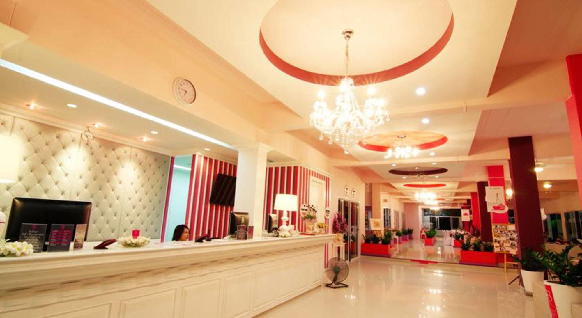 Boonsiri Boutique Hotel Sisaket Esterno foto
